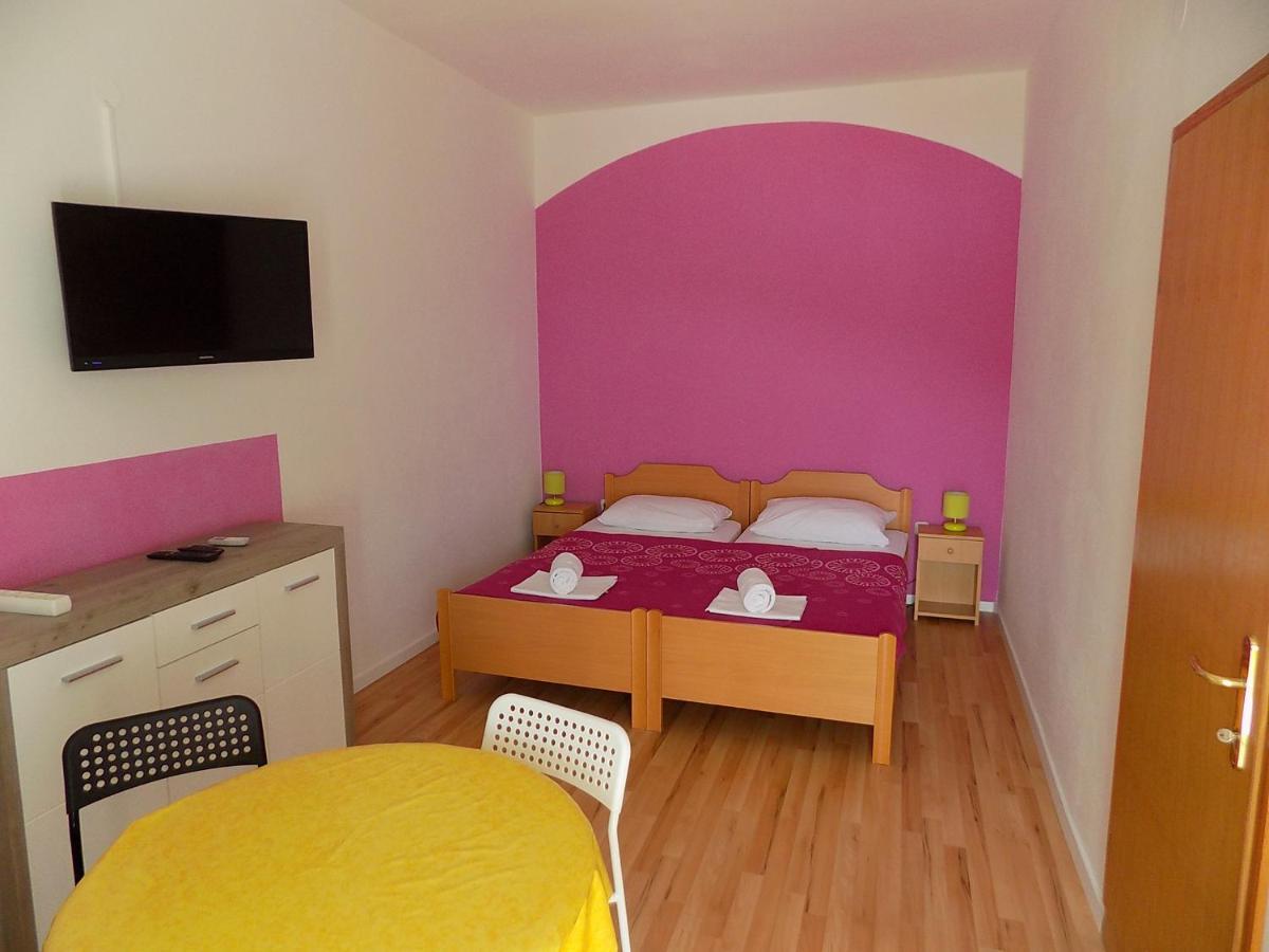 Villa Galeb Pag - At The Main Beach 파그 외부 사진